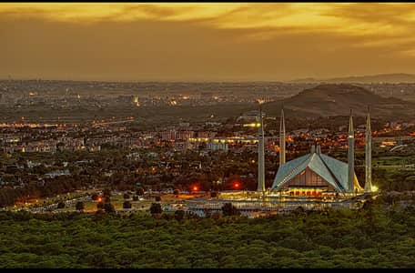 Sector I 15/4 200 sq yards street No SR EAST plot 35 For sale