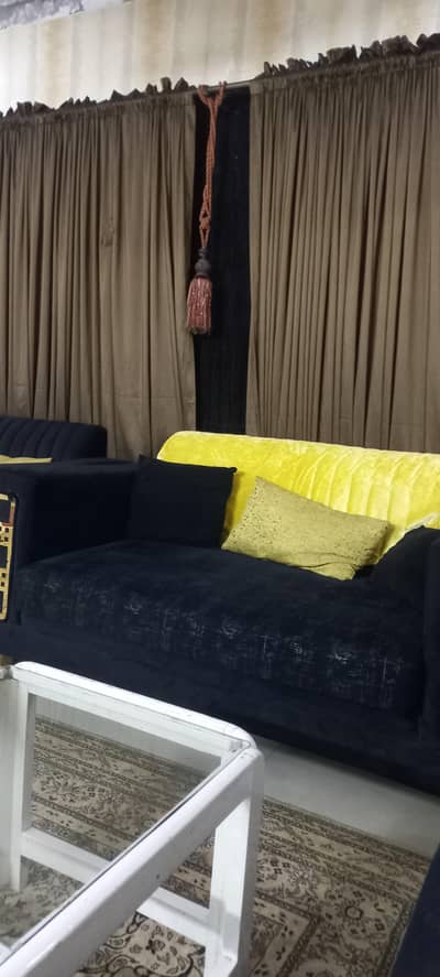 curtains with blaind