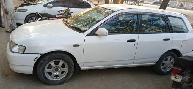 nisan A. D original car foor sall  gulistan e johar block 18