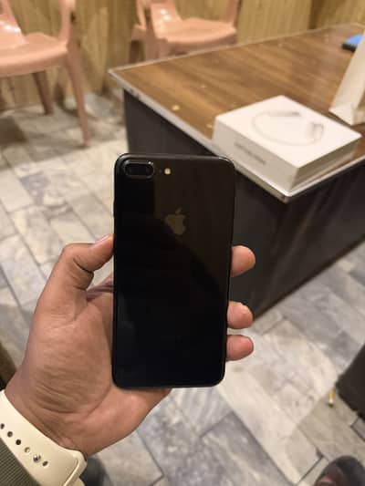 Iphone 7 plus PTA jet black