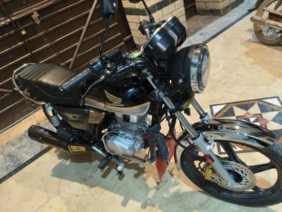 Honda CG-150 bike for sale