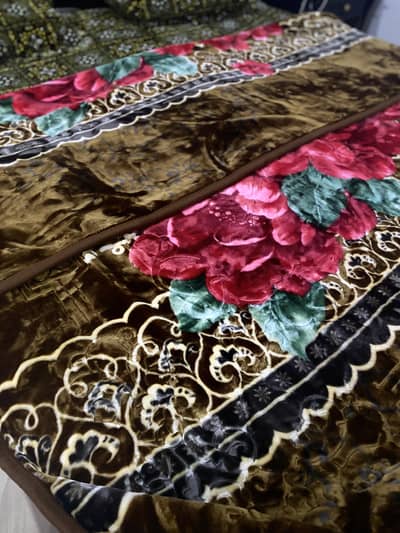 Brand new Spain brand  casa moda  blanket Dubai imported