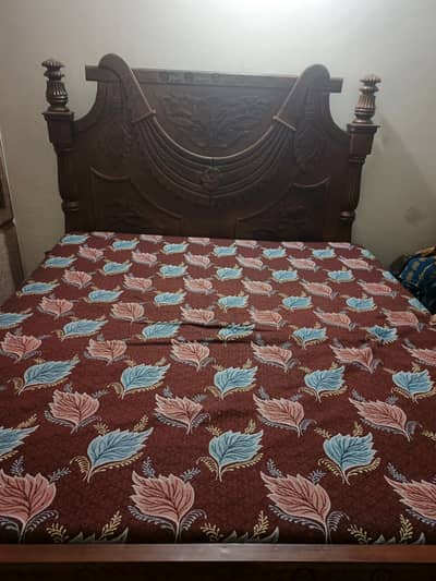 King size wooden bed