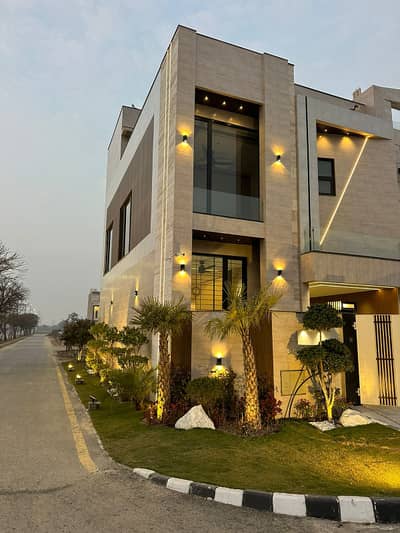 Levish 5 Marla Brand New House For Sale In Lake City Raiwind Road Lahore.