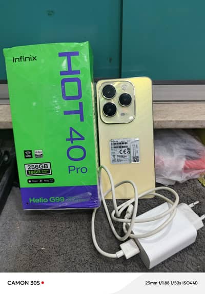 infinix hot 40 pro 10/10 condition