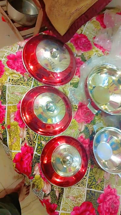 New 3 Steel Hotpot  & 1 Water/Tea Cooler