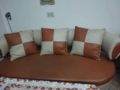 Sofa set 6 seaters , (3+2+1=6)