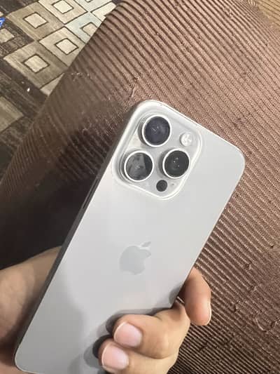 Iphone 15pro max 256gb