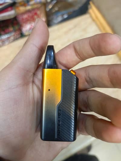 Caliburn pod with built-in rgb lights