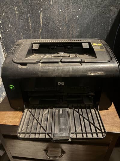 HP LASER JET P 1102W