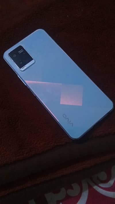 vivo y 21
