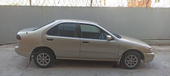 Nissan Sunny 1999 powerful diesel engine AC