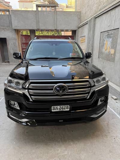 Toyota Land cruiser V8 just like brand new