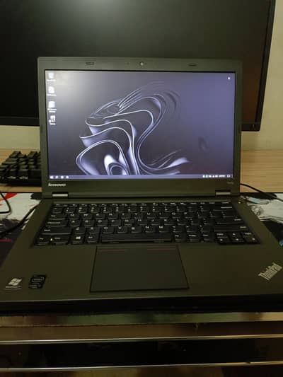 Lenovo t440p i5 4th 8gb ddr3 ram 256gb ssd laptop charger