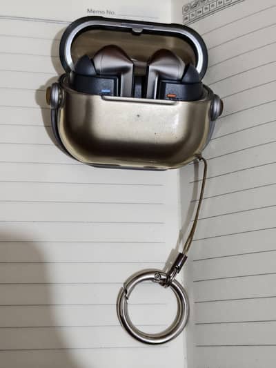 Sumsung Original buds 3 Pro with Original Box Extra Tips