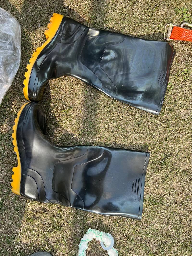 Construction materials 13