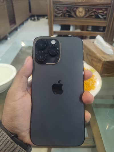 14 pro max (128) gb battery  93