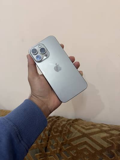Iphone 15 pro Max (256GB)