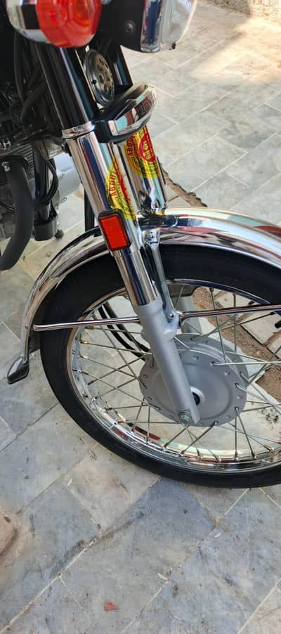 Honda 125 2k25 condition new jesi