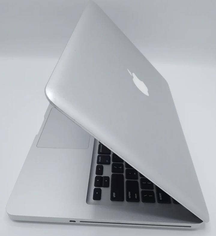 macbook pro 4