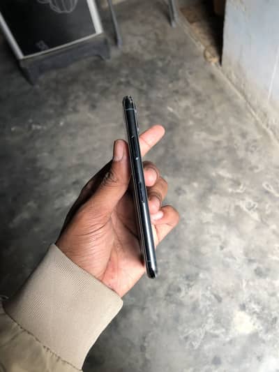 iPhone 11 Pro non pta waterpack exchange possible