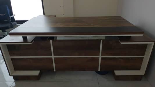 NEW EXWCUTIVE OFFICE TABLE CHEAP PRICE