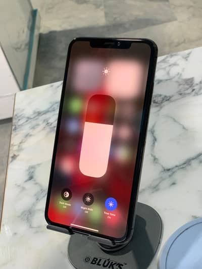 iphone xs max 64 GB approved