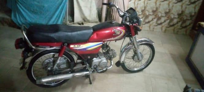 HONDA CD 70