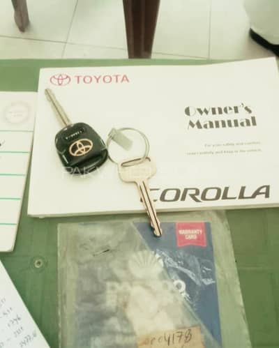 Toyota Corolla Se Saloon 2004 1600cc full.  maltmidia stiring home car