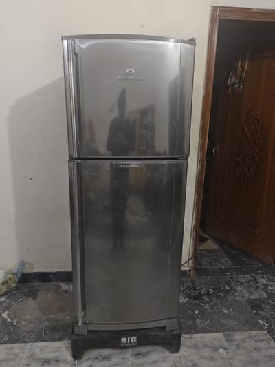 Dawlance Refrigerator