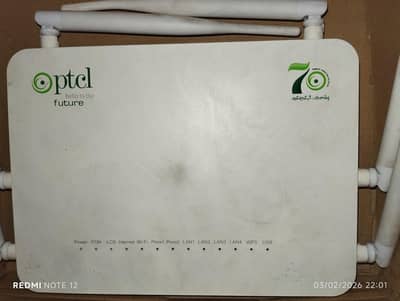 ptcl router+modem condition 10/10.6 anteena with adopter