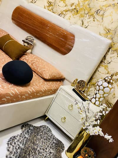 Designer Luxury new king bed set