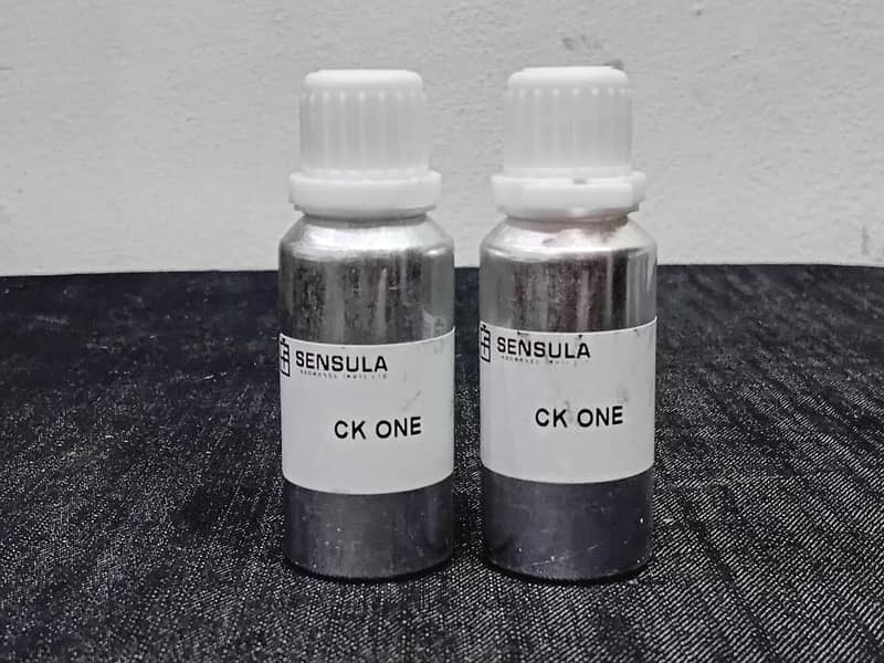 خالص عطر، 25 ایم ایل، ڈسٹری بیوٹر ریٹ، پورے پاکستان میں کیش آن ڈیلیوری 14