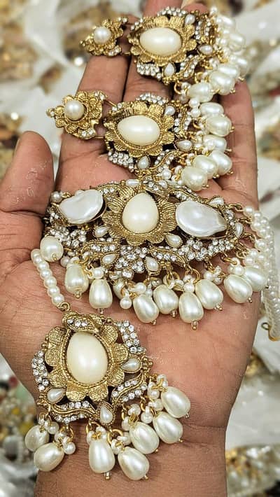 Jewelry set Artificial jewelry set