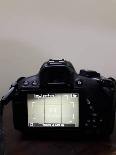 Canon EOS 700D DSLR