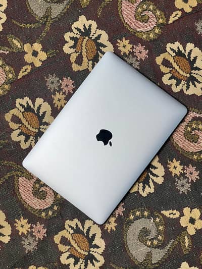 MacBook Pro M1