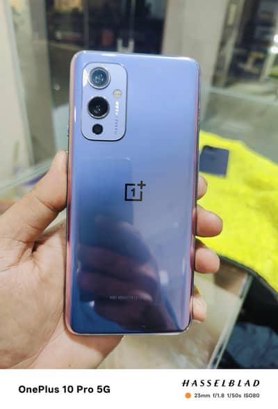OnePlus 9(5G)