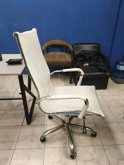 office table and chairr