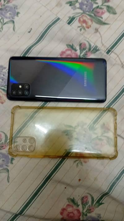 Samsung a51 6/128.03019686235