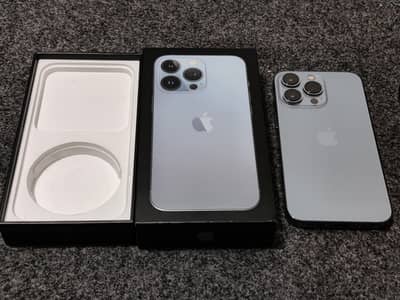 I PHONE 13 PRO WITH BOX  FACTORY UNLOCKED 