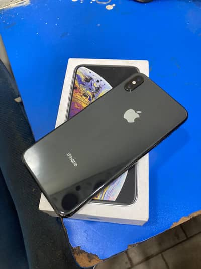 IPhone Xs Max pta approved with box