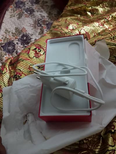 itel s25 6+6- 128 only 8 days use all box complete 