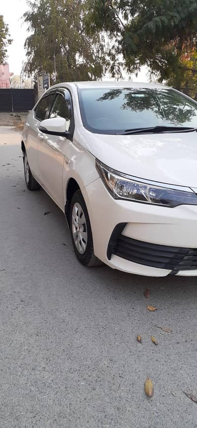 Toyota Corolla XLi Automatic – 2019 – White