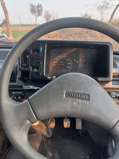 suzuki mehran vx 2011