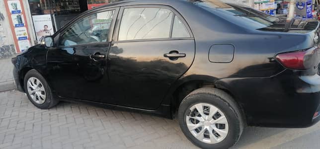 Toyota Corolla Xli 2011 . . . pls 2pm to 10pm call