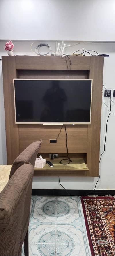 habbitt wooden wall mounted tv console
