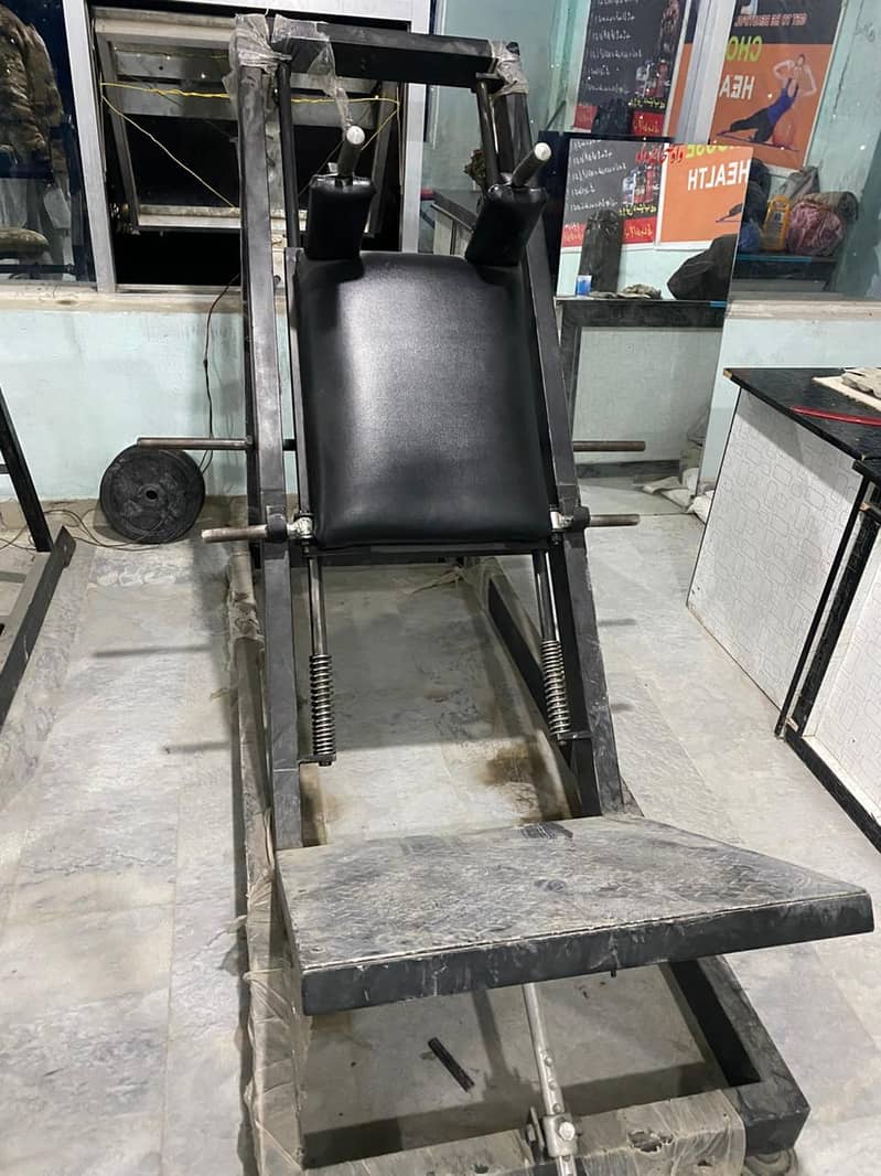 leg press machine 0