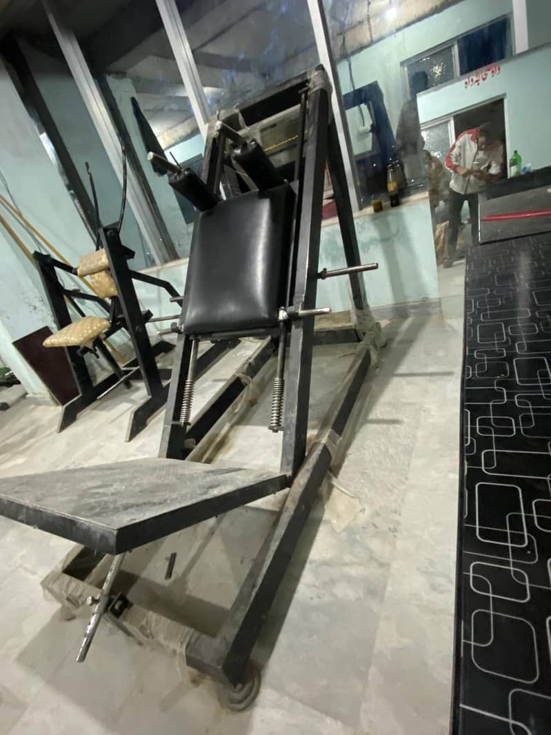 leg press machine 2