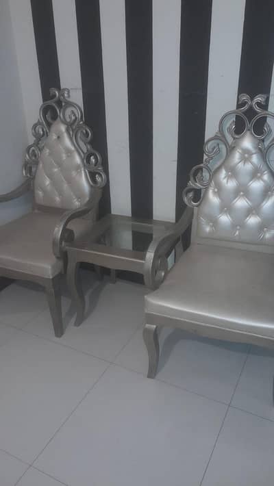 2 wooden Chair with Table