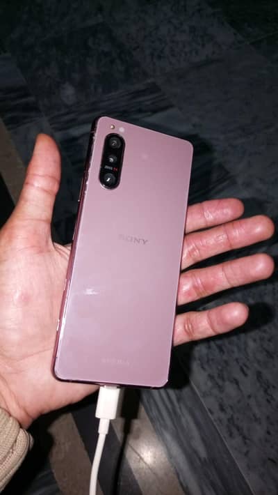 Sony Xperia 5